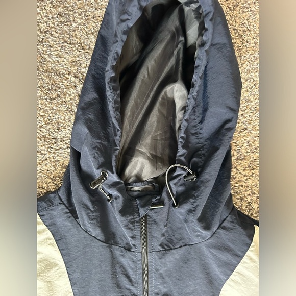 5/$25 Nicce London unisex hooded pullover windbreaker jacket large - Picture 12 of 14